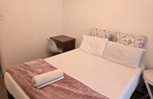 Greater Johannesburg Metropolitan Area House | Aquasaints Guest Lodge