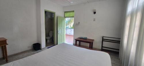 Moratuwa Hotel | Aquila By Bolgoda Holiday Resort