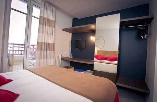 Parame Hotel | Ar Iniz