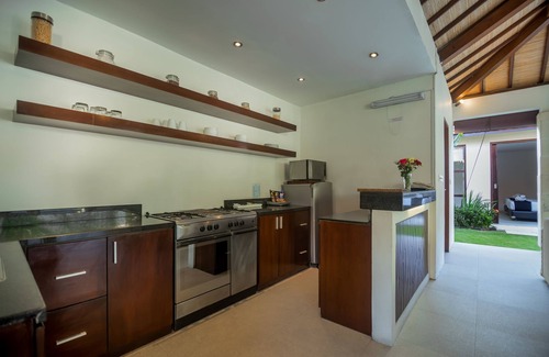 North Legian Hotel | Arama Riverside