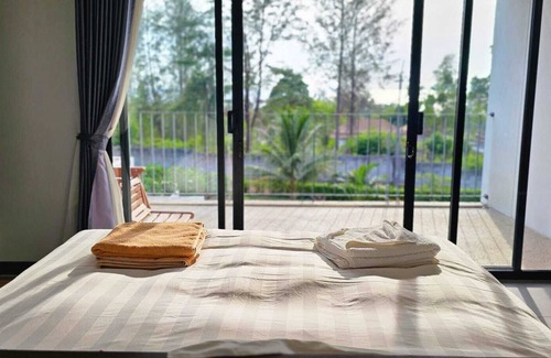 Ko Lanta Hotel | Aranya Resort Koh Lanta