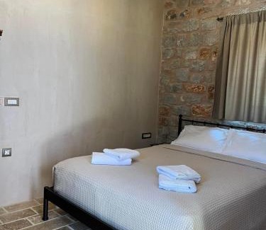 East Mani Hotel | Arapis Rooms & Suites
