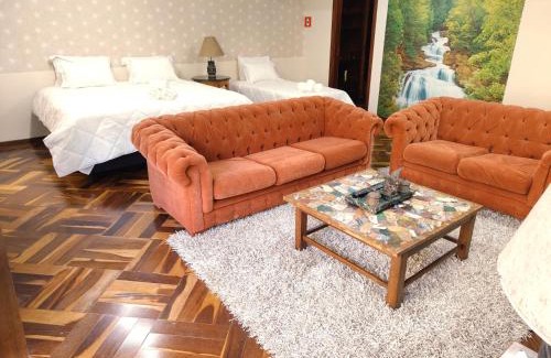 Vila Inglesa Hotel | Araucária Lodge - 800 metros do Capivari
