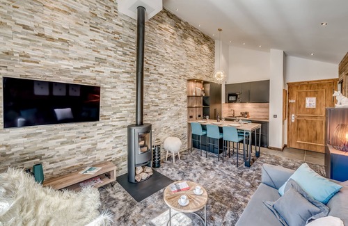 Arc-1950 Apartment | Arc 1950 -Charming 2/4 person apartment in a ski in/ski out hotel residence