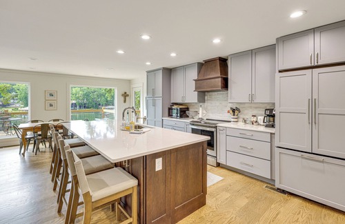 Little Kowaliga House | 'Arcade Cove' - Renovated Lake Martin Home w/Dock