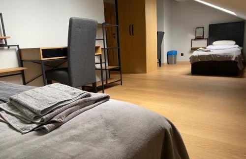Bedzin House | Arcadia Home