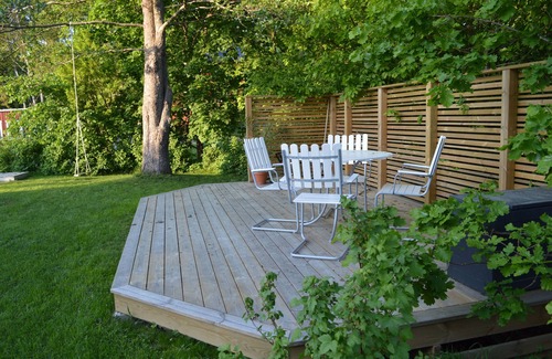 Vaxholm Villa | Archipelago Villa near the sea and the big city