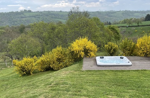 Vezels-Roussy House | Architect-designed house with SPA in the heart of nature