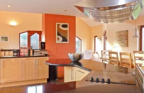 Ballyferriter Cottage | ARCHITECT HOUSE, family friendly in Ballyferriter, County Kerry