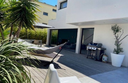Palavas-les-Flots Villa | Architect's family villa of 130 m2 between sea and ponds