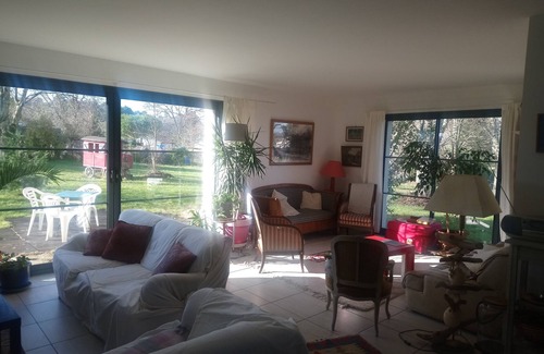 Saint-Augustin House | Architect's house on one level: the apartment above is not for rent.