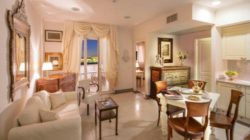 Pomezia Apartment | Arcom Palace