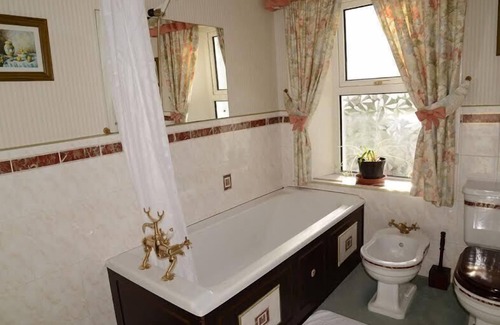 Castlederg Bed & Breakfast | Ardgort Country House