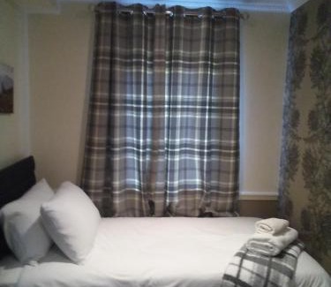 Dalry Hotel | Ardmillan Hotel
