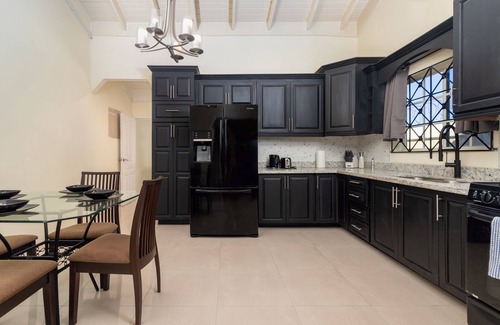 St. Ann's Bay Apartment | Areca Hideaway Haven