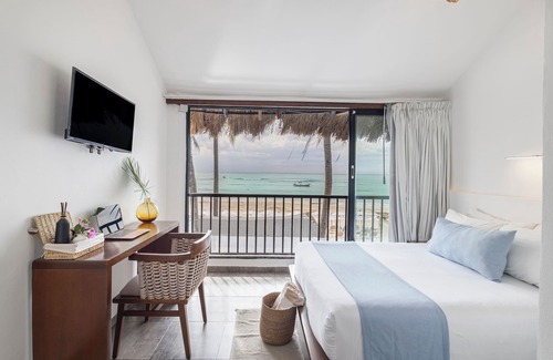 Centro Hotel | Areia Playa del Carmen-Beach front Hotel
