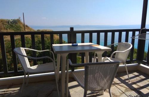 Afytos Apartment | Arellis
