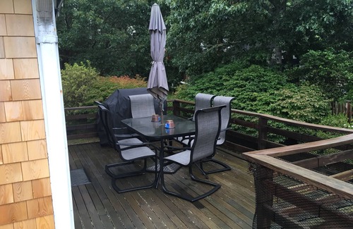 South Harwich House | Aren't you thinking about summer right now? Warm days and cool nights available!
