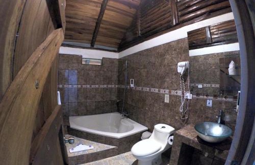 La Fortuna Cabin | Arenal Oasis Eco Lodge & Wildlife Refuge