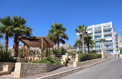 Els Arenals del Sol Apartment | Arenales Beach