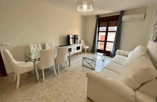 Lucena Apartment | AREVALO CENTER APARTMENT Free parking