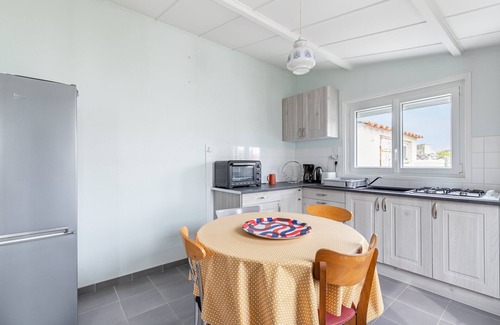 Saint-Gilles-Croix-de-Vie Ski Chalet | "Argentina", house for 4 in Saint Gilles
