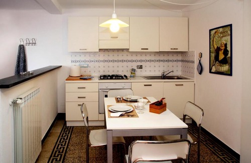 Manarola Apartment | ARIA DI MARE, Manarola - BOLLE BLU apartment