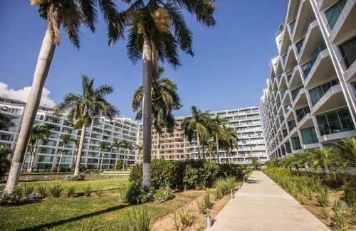 Flamingos Apartment | ARIA OCEAN 315