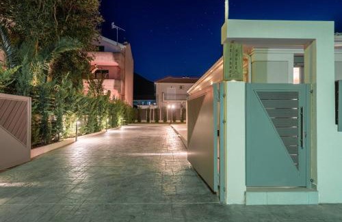 Sami House | Ariadne's House