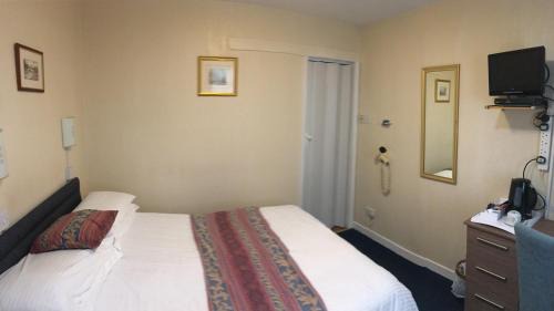 Central Aberdeen House | Arkaig Guest House