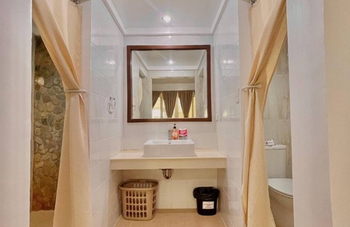 Puerto Galera Hotel | Arkipelago Divers and Beach Resort