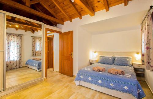 Skiathos House | Armamento Villa