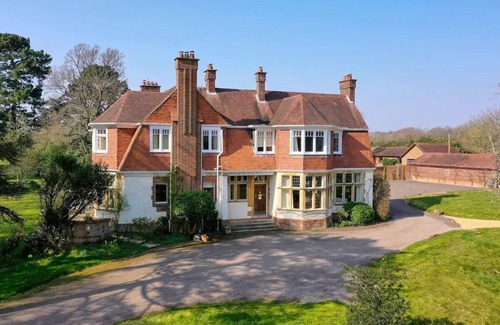New Forest District House | Arnewood Manor - Countryside View