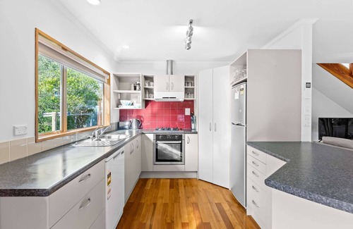 Tata Beach House | Aroha at Tata - Golden Bay Holiday Home
