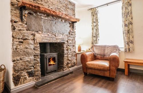 Bala House | Arosfa
