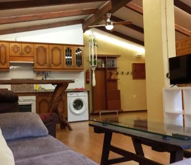 Cuenca Apartment | Arrabal Cerro de la Majestad