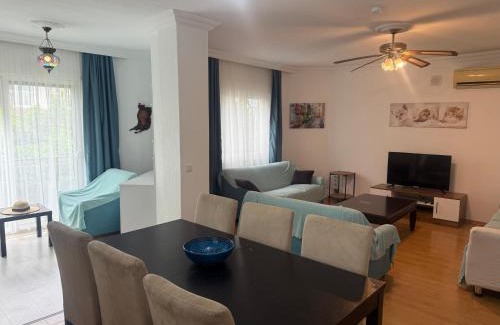 Marmaris City Center Villa | Arslan Villa with Pool