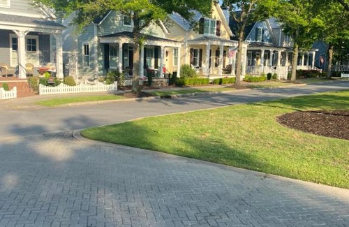 Augusta Bed & Breakfast | Art Deco Augusta Bungalow