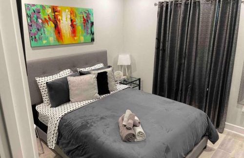 Old East Dallas Apartment | Art is Life
