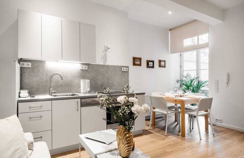 Kleparz Apartment | Art Studios - LoftAffair
