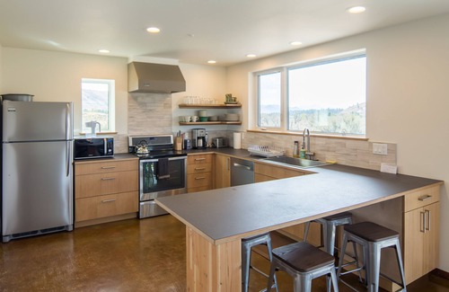 Winthrop House | Artemisia: New Zero-Energy View Home—Walk To Town