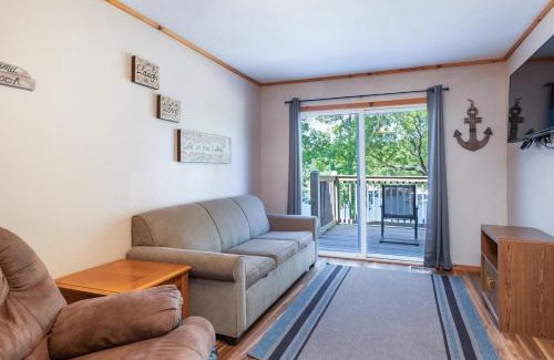 Indian Point House | Artilla Cove Cabin 5- Lake views- Pool & Hot Tub