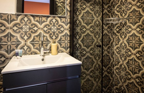 Haifa Apartment | Artistic Vibes Orange Studio by Sea N' Rent