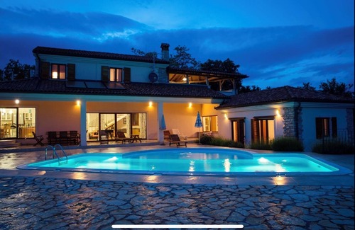 Gradisce Villa | Arton Villa, with heated pool in the heart of Istria on quiet nature location