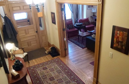 Cabbagetown South House | 'Arts on Seaton', a Downtown Toronto Grand Victorian House