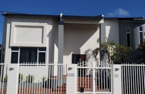 Washington House | Aruba Vacation Home - Bida Breezes Villa 1 mi to Eagle and Palm Beaches