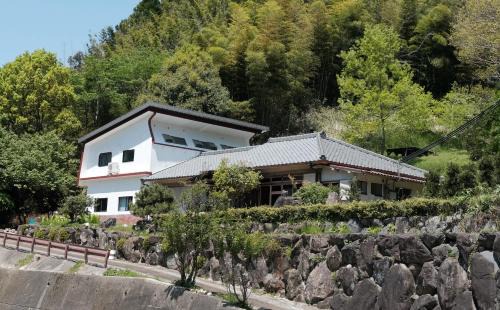 Uda Apartment | ARUYOguesthouse 一棟貸切 大人数でbbqと焚き火を楽しむ