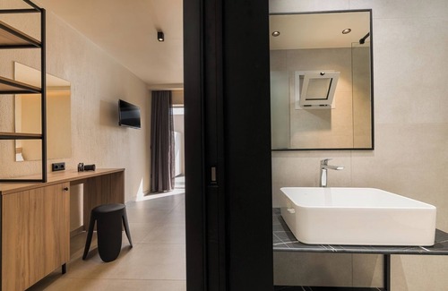 Haniotis Hotel | Arya Hotel