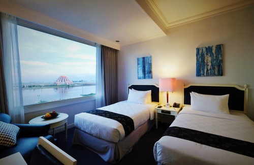 Losari Hotel | Aryaduta Makassar