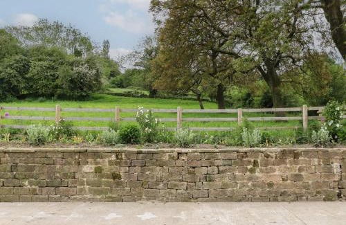 Crich House | Ash Cottage - Fold Yards